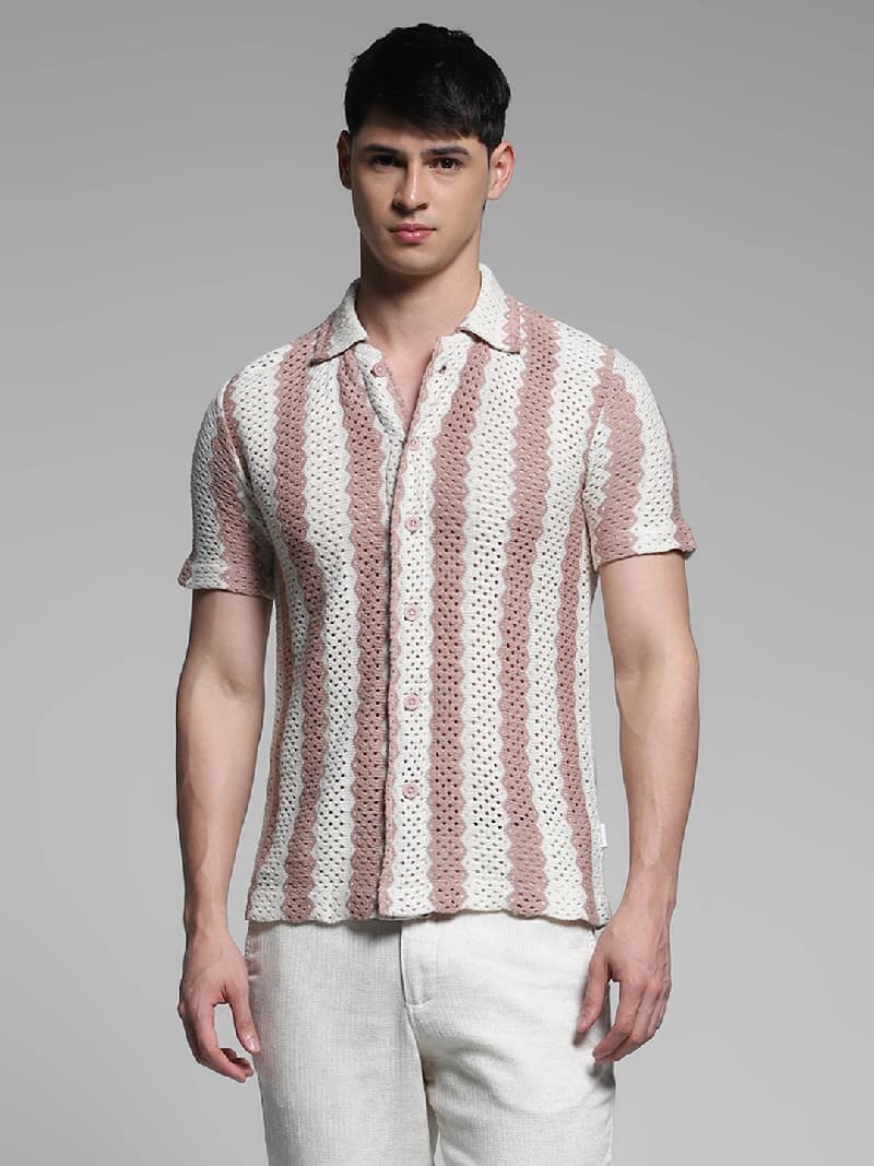 Men's Pink Casual Regular Fit Striped Half Sleeves Shirt