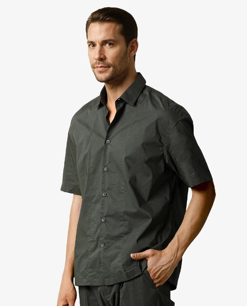 Men's Green Casual Solid Regular Fit Shirt