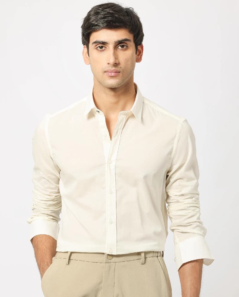 Men's White Casual Solid Regular Fit Shirt