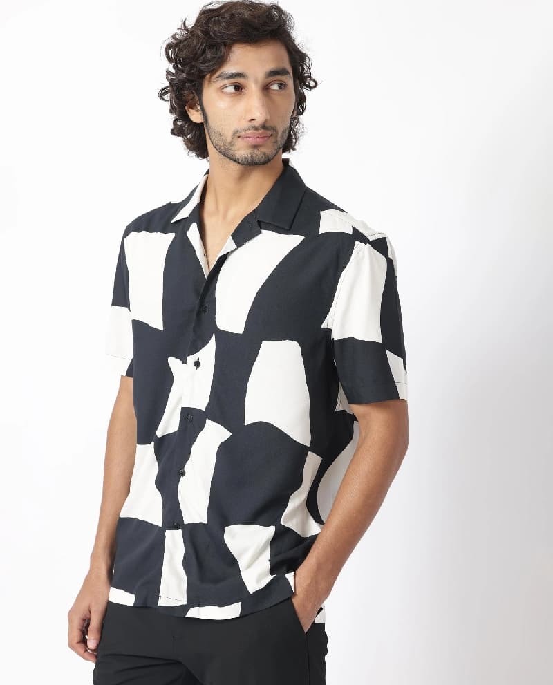 Men's Black Casual Printed Regular Fit Shirt