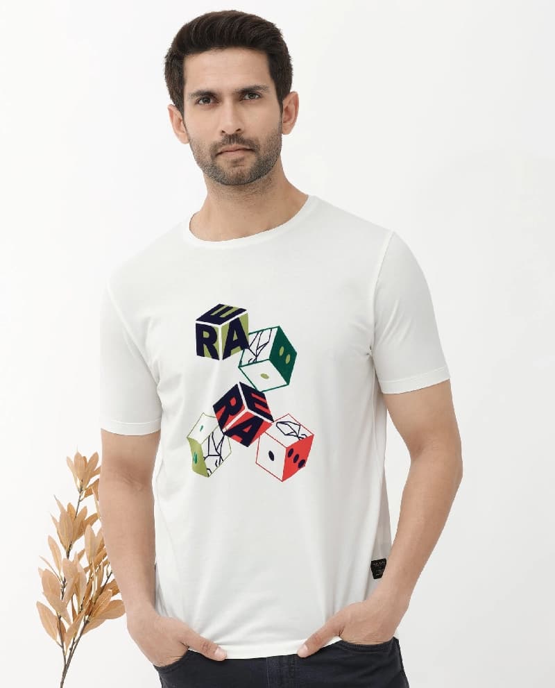 Men's White Casual Printed Regular Fit Tshirt