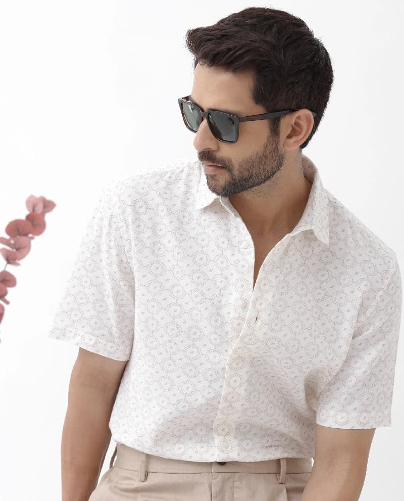 Men's White Casual Printed Regular Fit Shirt