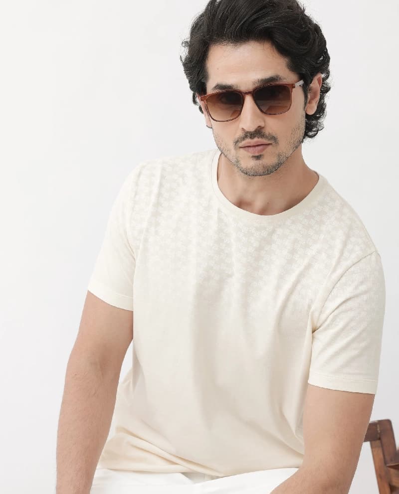 Men's Beige Casual Printed Regular Fit Tshirt