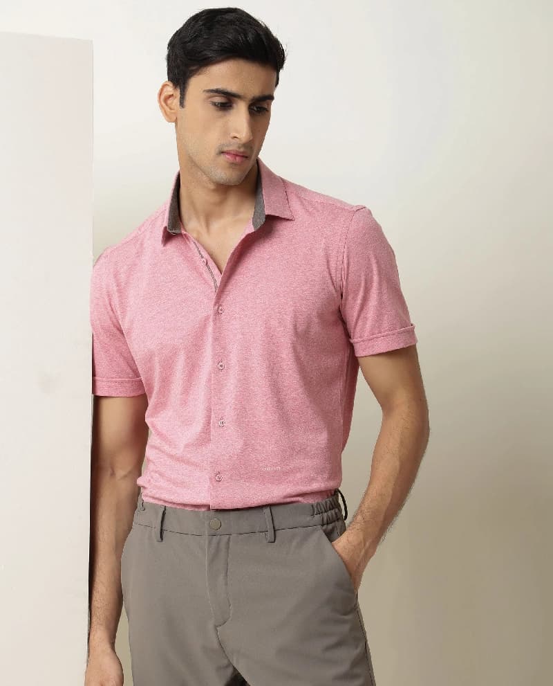 Men's Pink Casual Solid Regular Fit Shirt