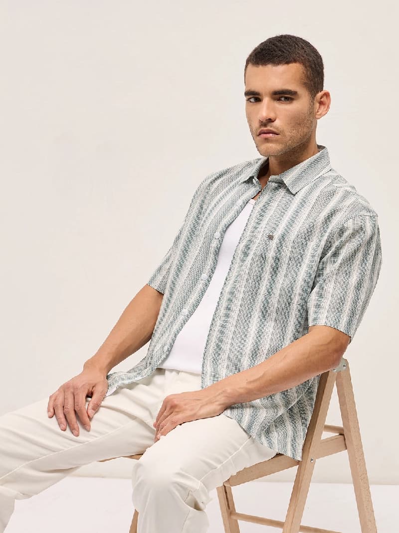 Men's Green Casual Printed Regular Fit Shirt