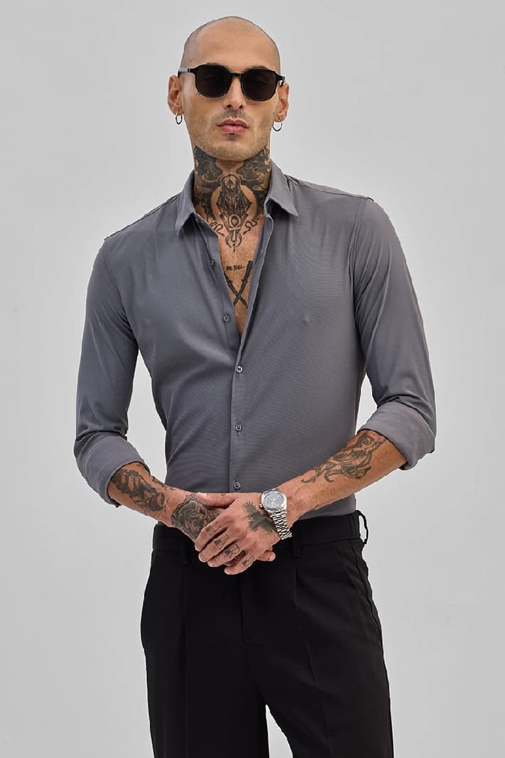 Men's Grey Casual Solid Slim Fit Shirt