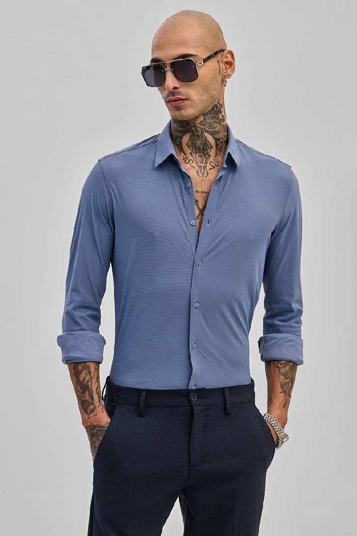 Men's Blue Casual Solid Slim Fit Shirt