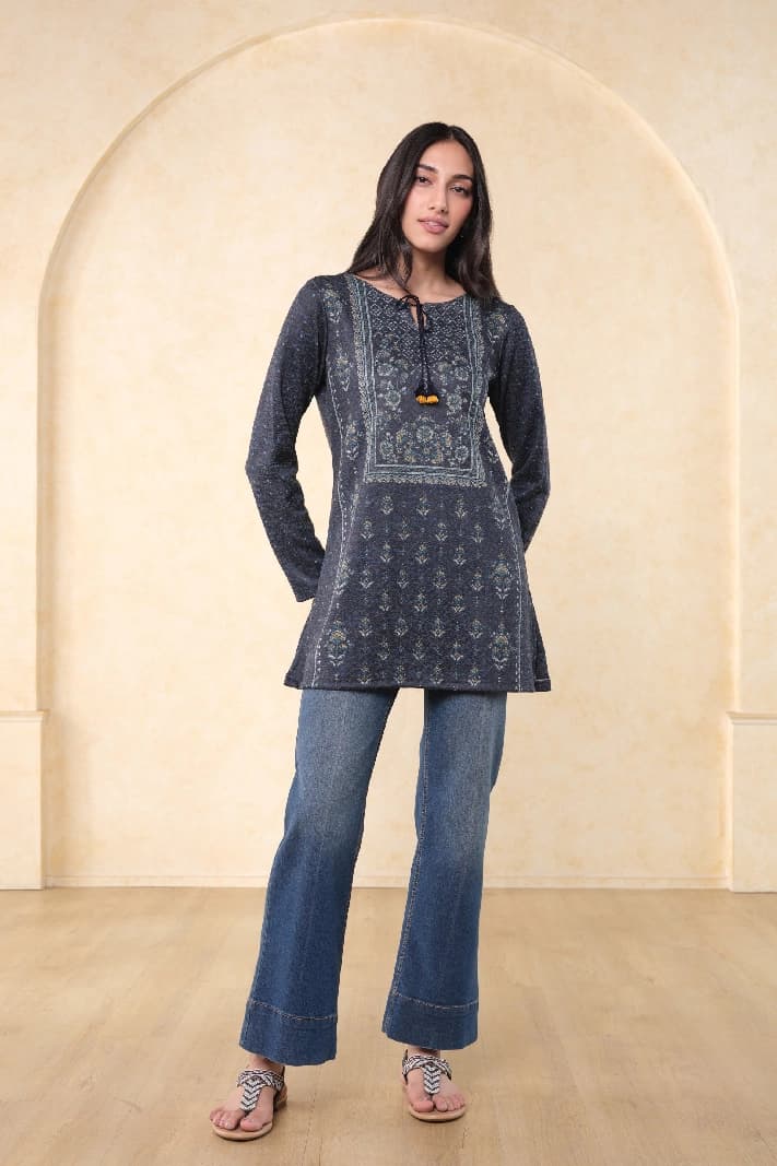 Women's Blue Casual Regular Fit Kurti