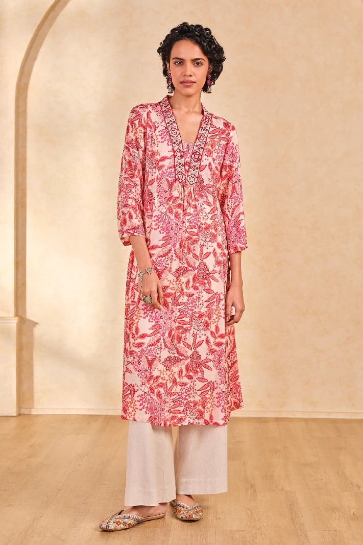 Women's Pink Casual Printed Regular Fit Kurta