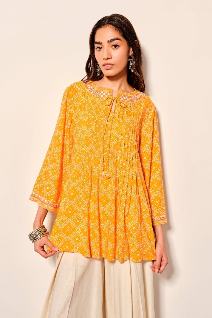 Women's Yellow Casual Regular Fit Kurti