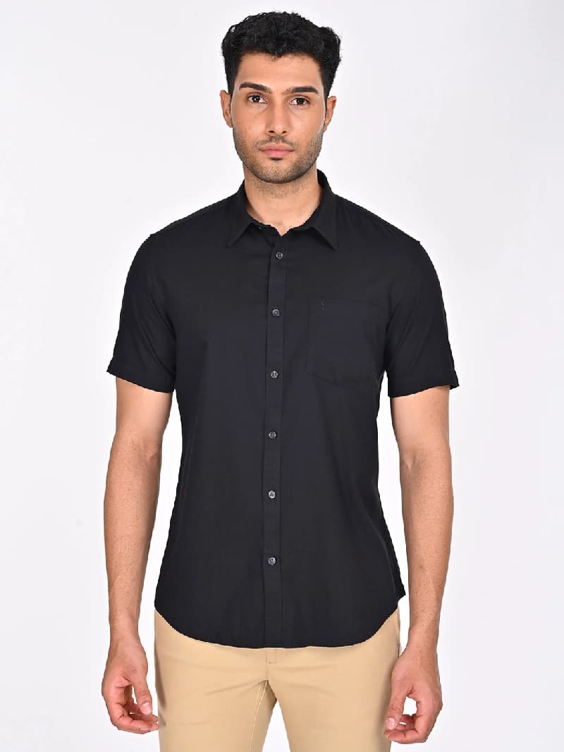 Men's Black Casual Solid Regular Fit Shirt