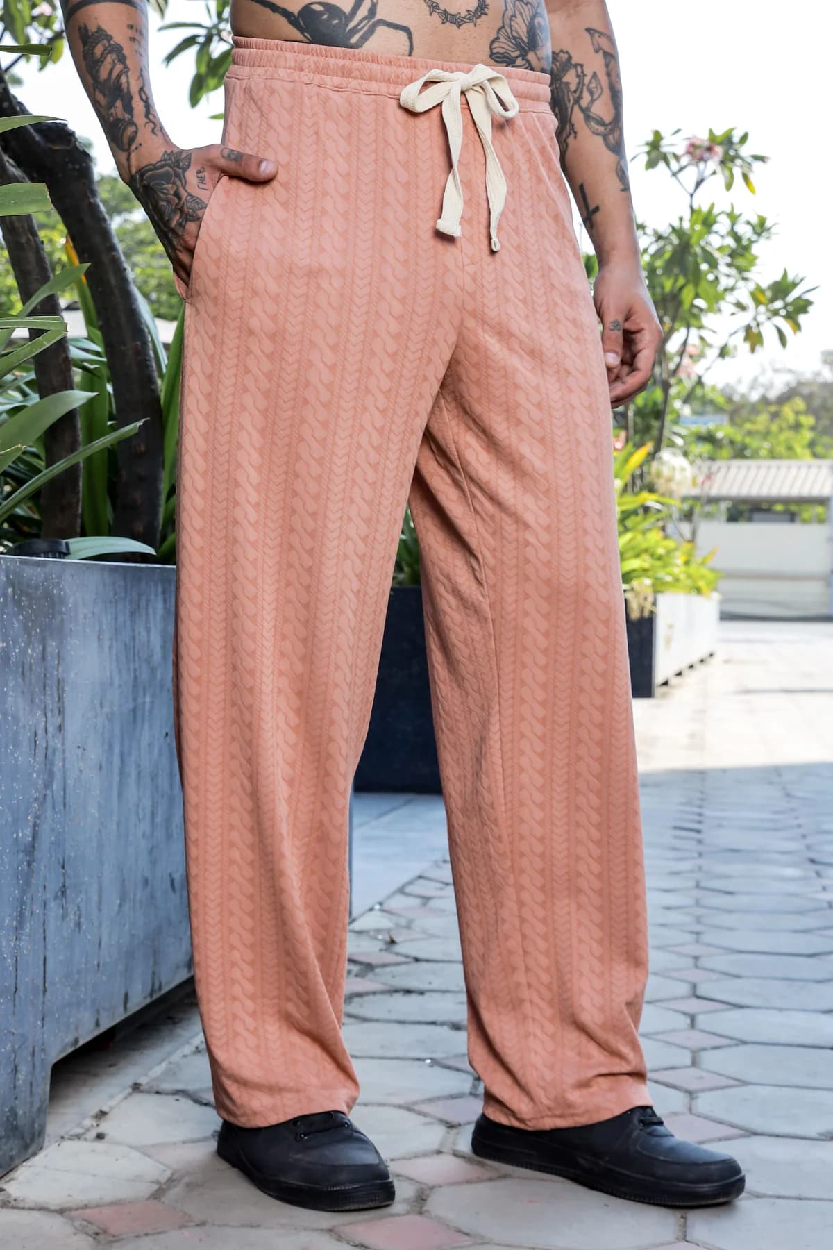 Unisex Brown Casual Textured Regular Fit Trackpant