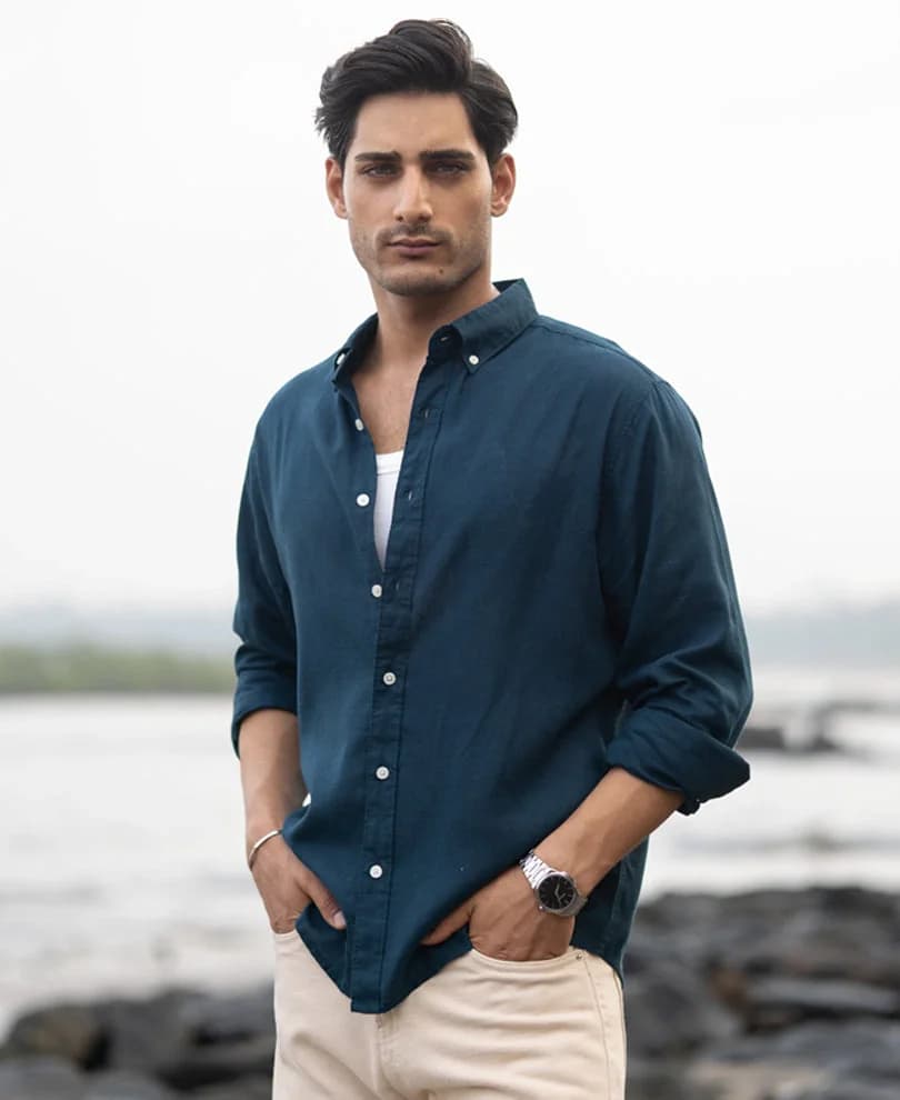 Men's Green Casual Solid Regular Fit Shirt