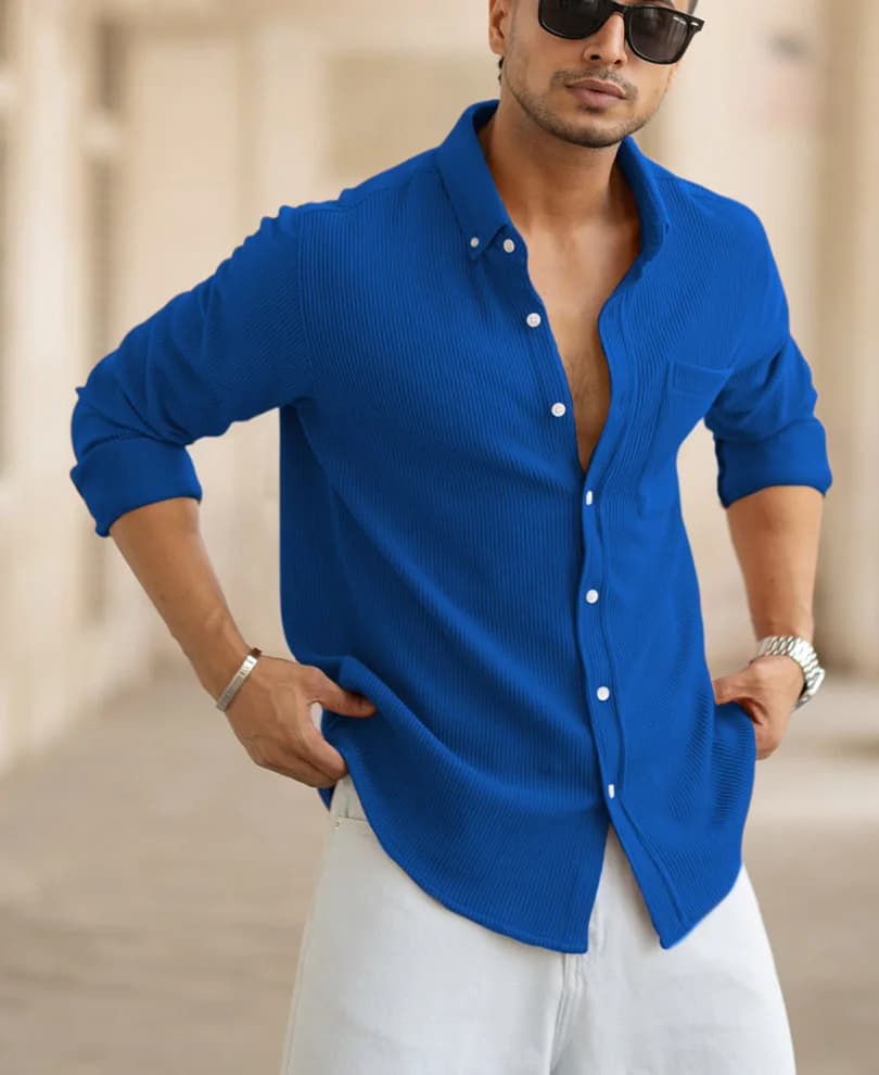 Men's Blue Casual Solid Regular Fit Shirt