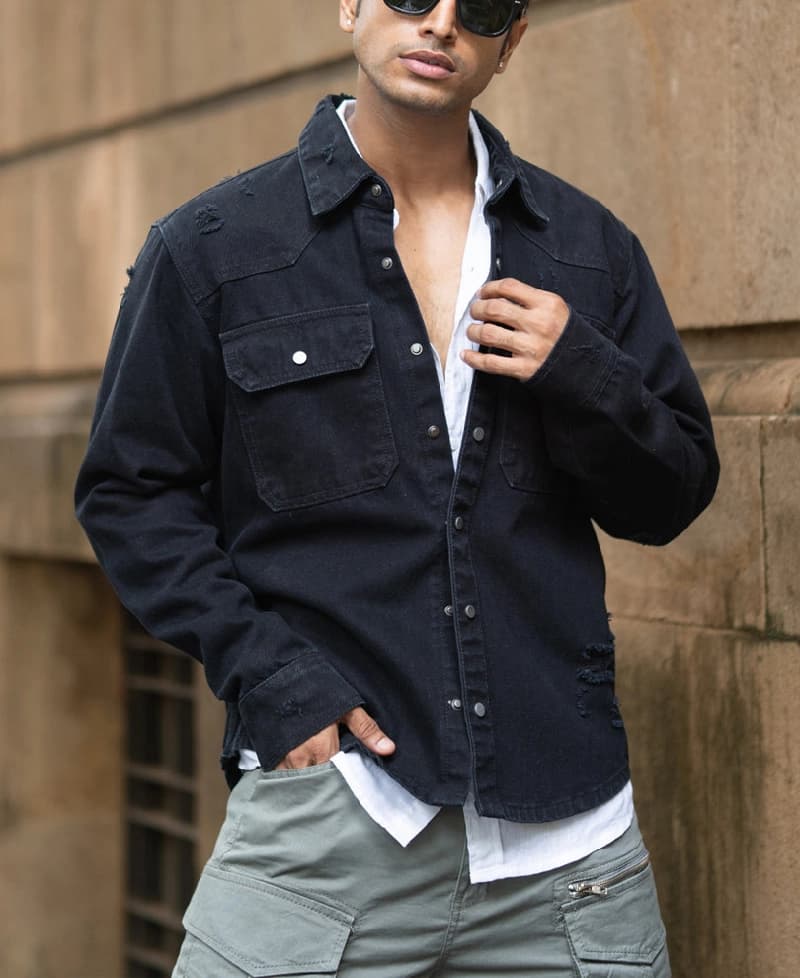 Men's Black Casual Solid Regular Fit Shirt