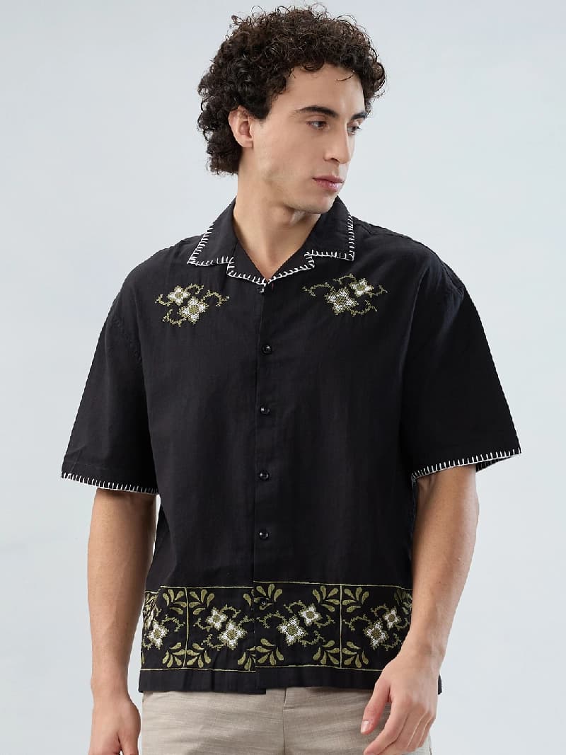 Men's Black Casual Solid Oversized Fit Shirt