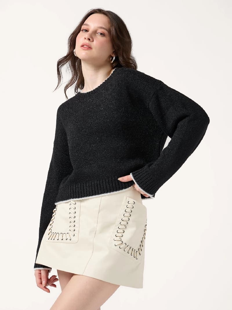 Women's Black Casual Solid Regular Fit Sweatshirt