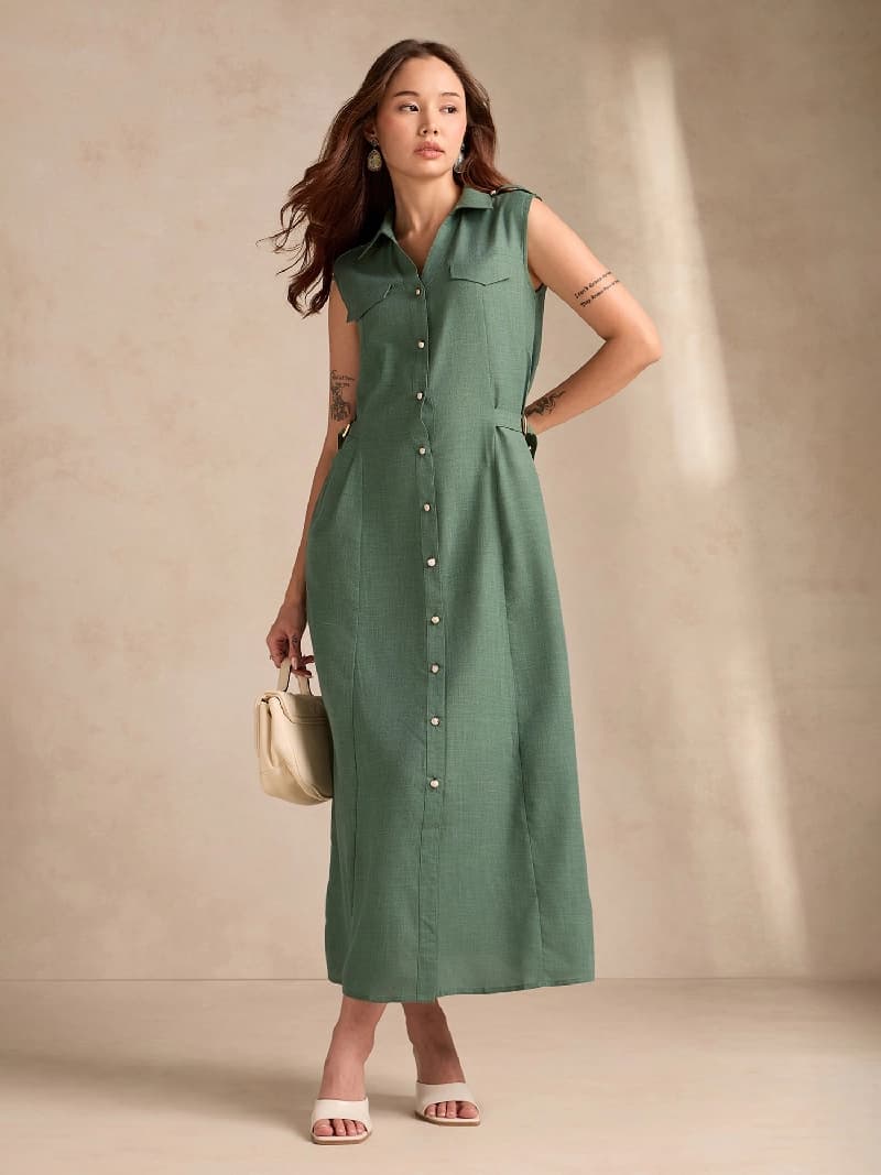 Women's Green Casual Solid Regular Fit Dress