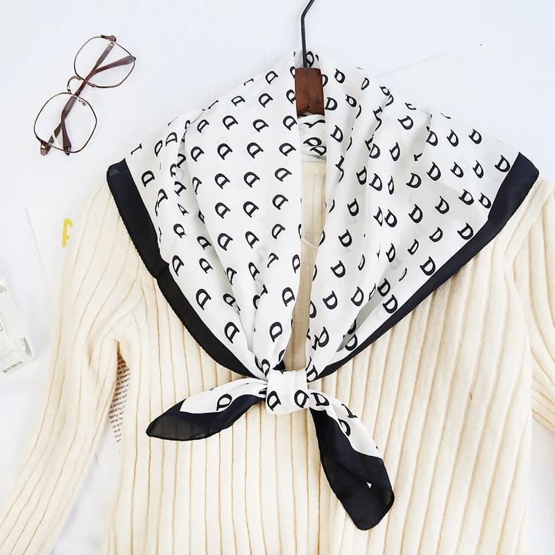 Women's Multicolor Casual Printed Scarve