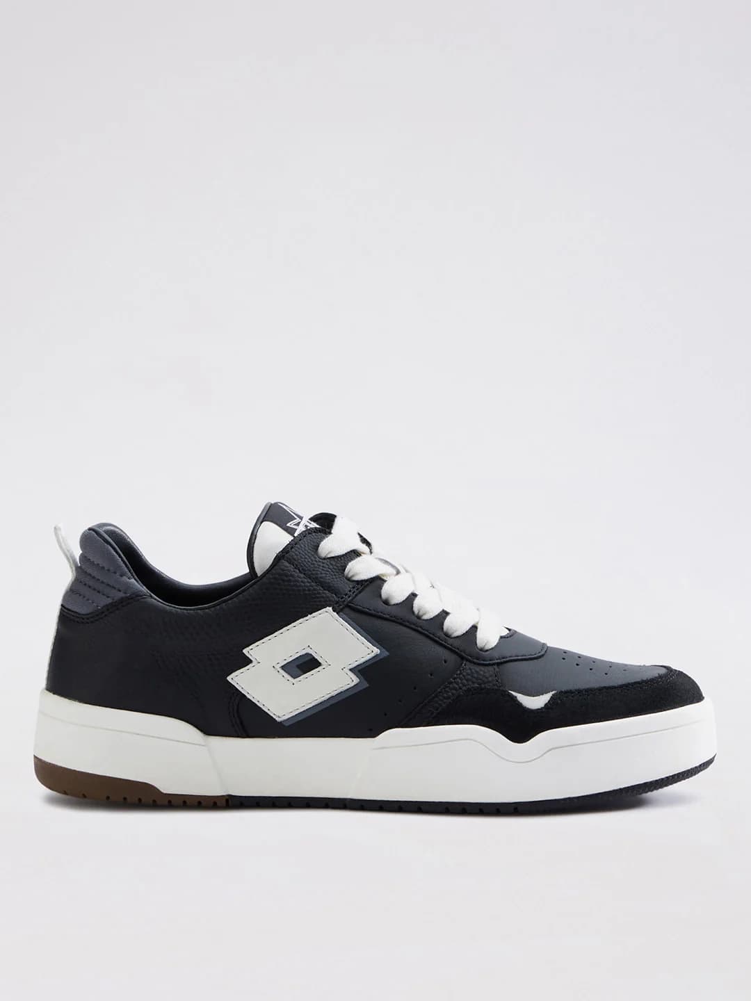Men's Casual Leather Hoop Star OG Black Sneakers