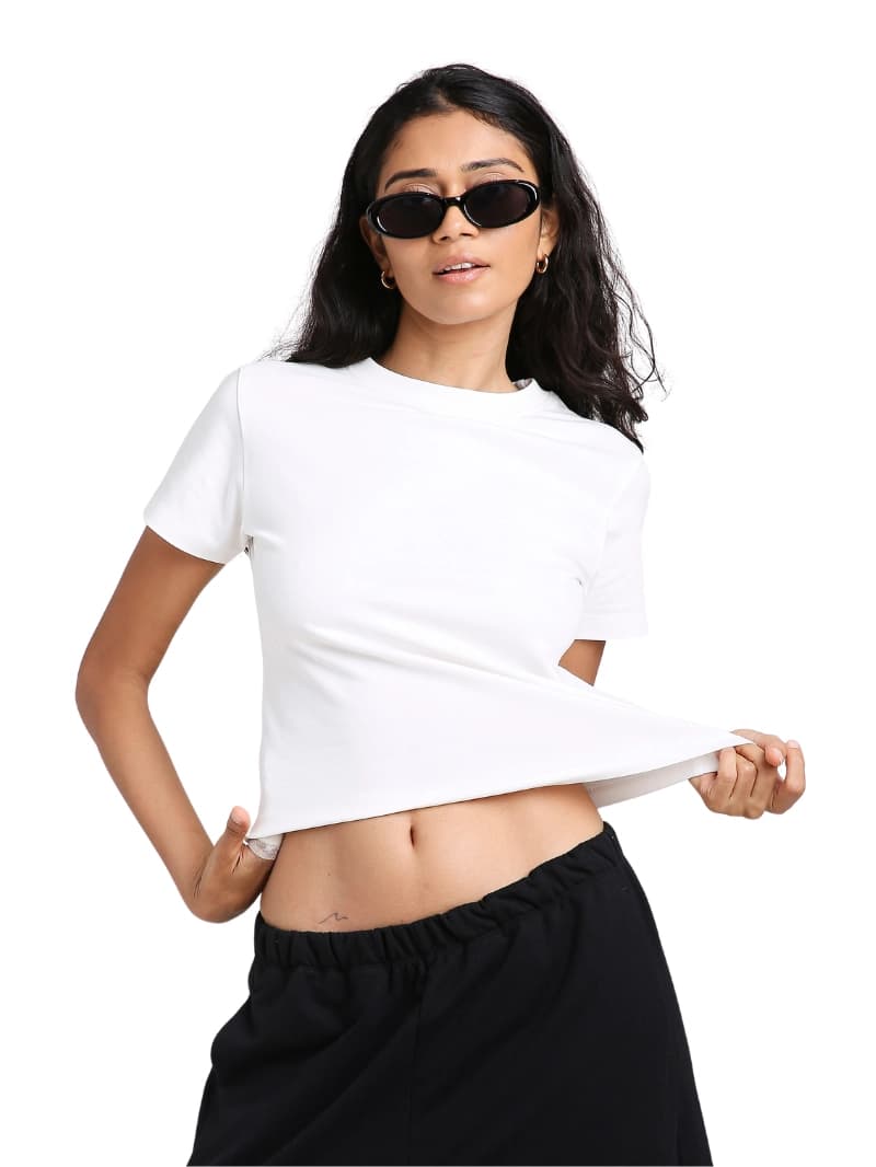 Women's White Casual Solid Regular Fit Tshirt