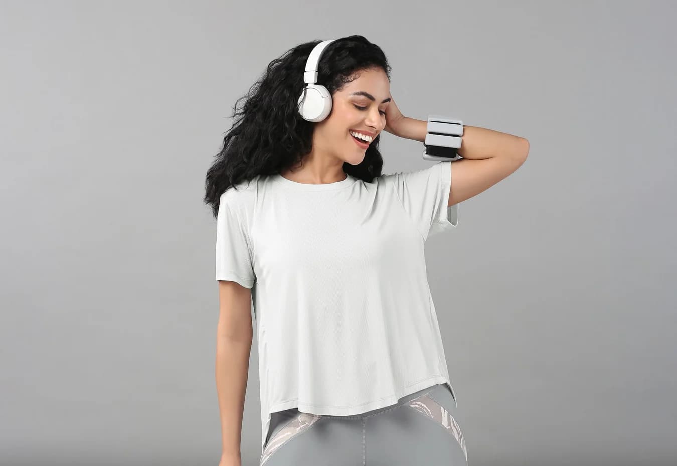 Women's Grey Casual Solid Regular Fit Top