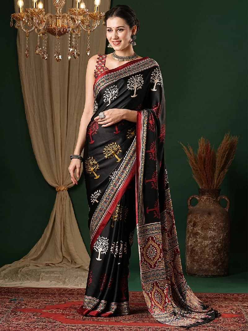 Women's Crepe Black Printed Designer Saree With Blouse Piece