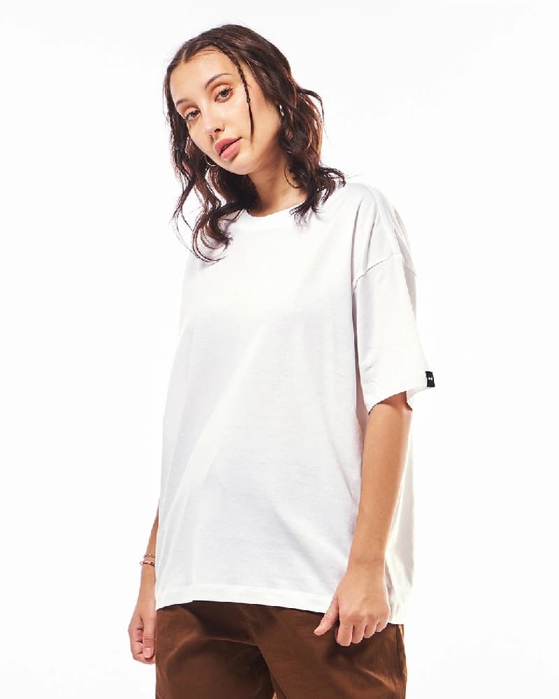 Women's White Casual Solid Oversized Fit Tshirt