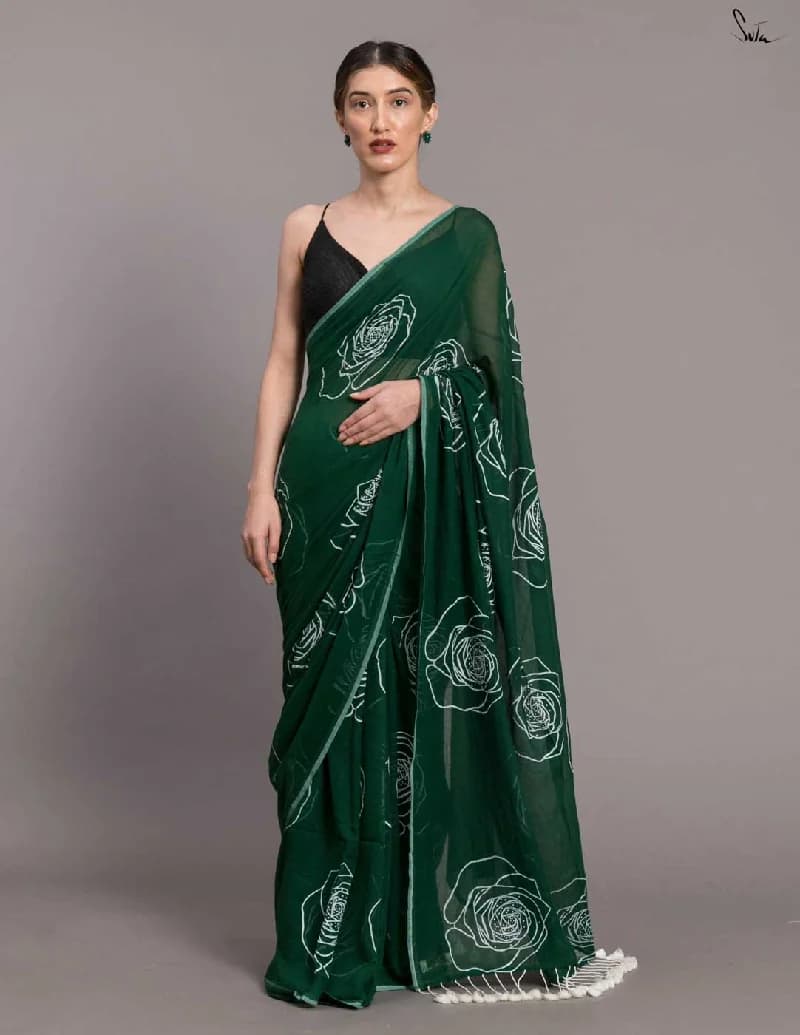 Women's Green Festive Self-Design Regular Fit Saree