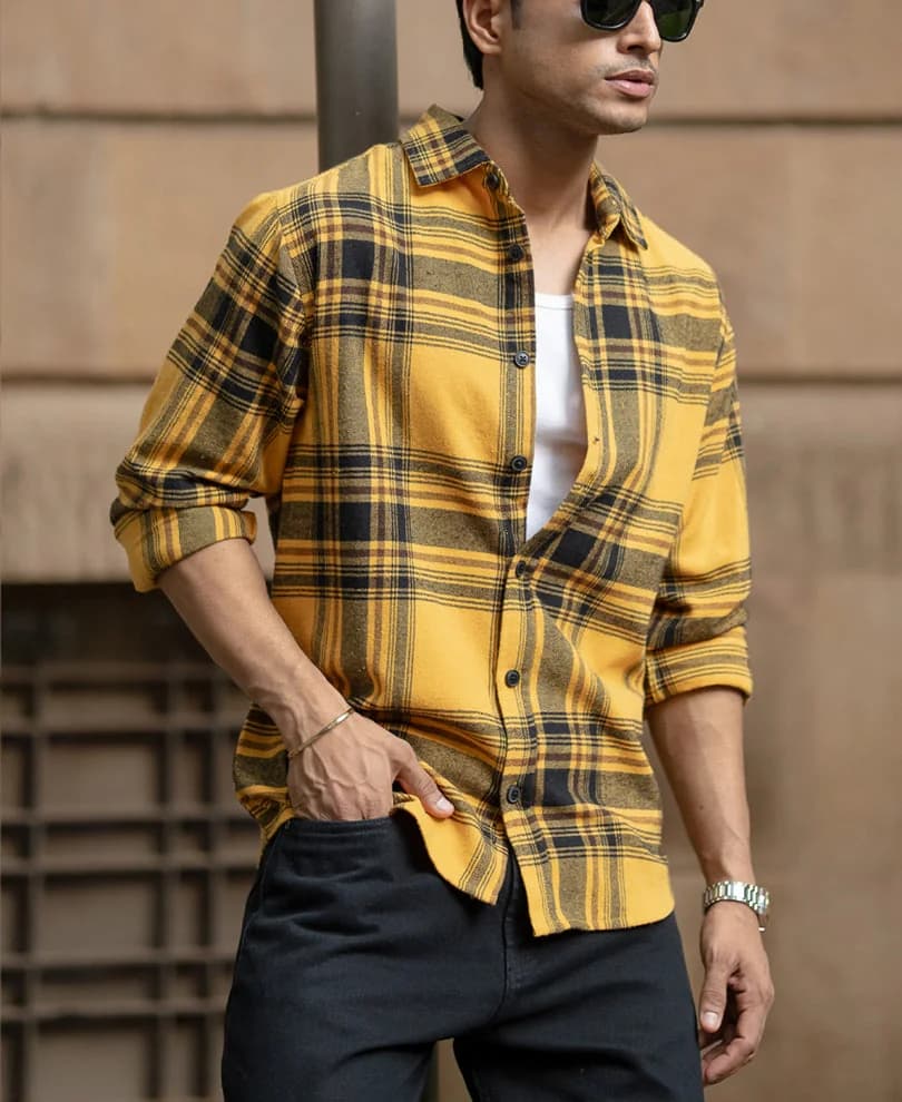 Men's Yellow Casual Checked Regular Fit Cotton Shirt