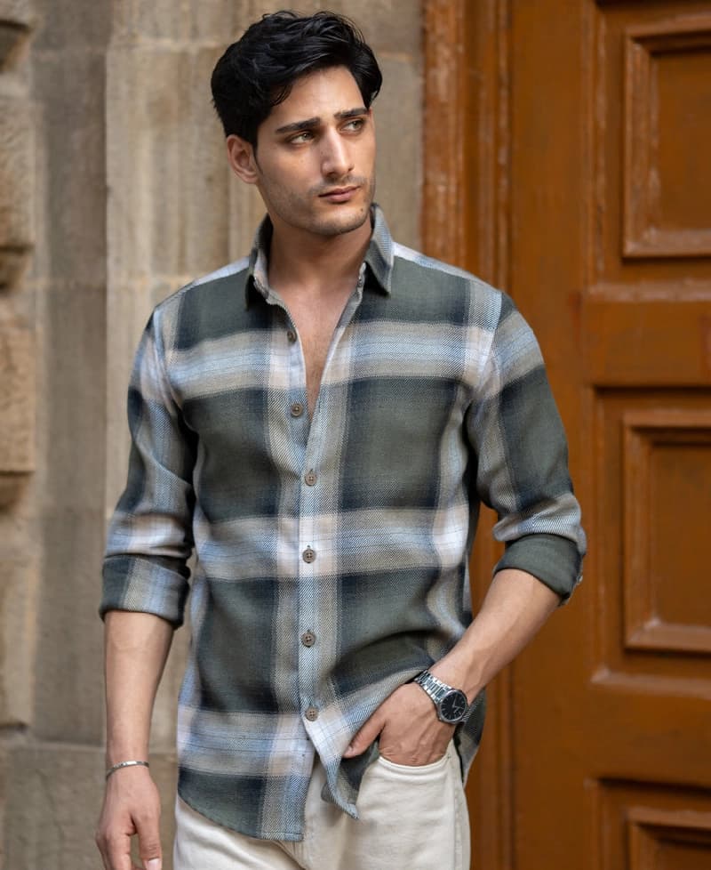 Men's Green Casual Checked Regular Fit Shirt