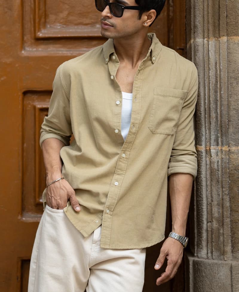 Men's Beige Casual Solid Regular Fit Shirt