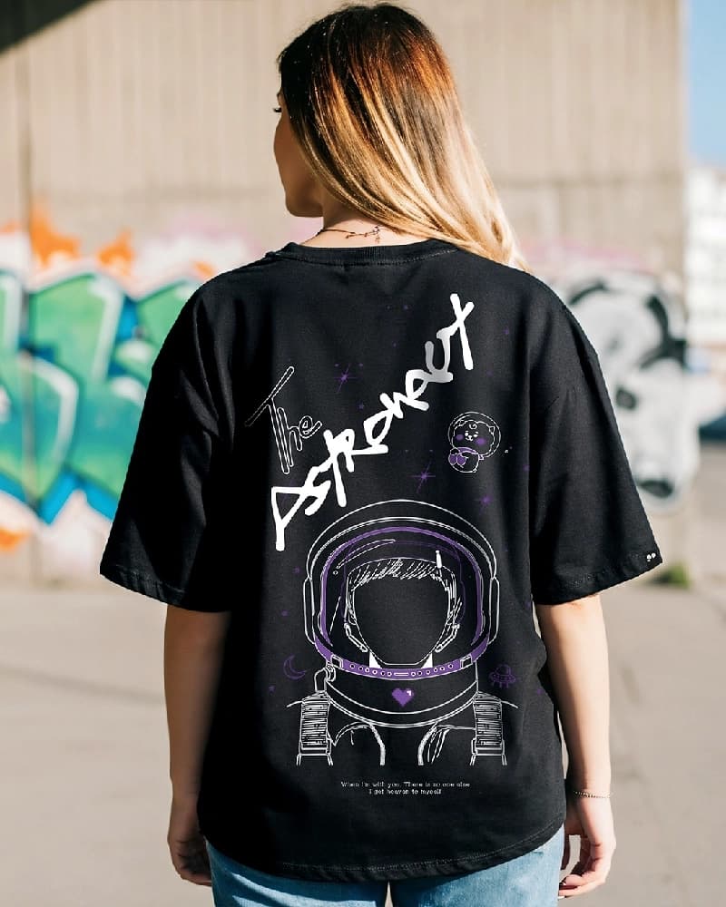 Women's Black Casual Graphic Oversized Fit Tshirt