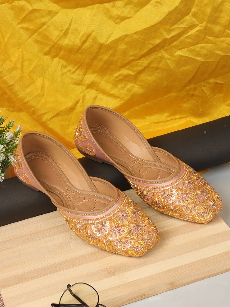 Women's Pink Ethnic Slip-On Casual Mojaris Shoes