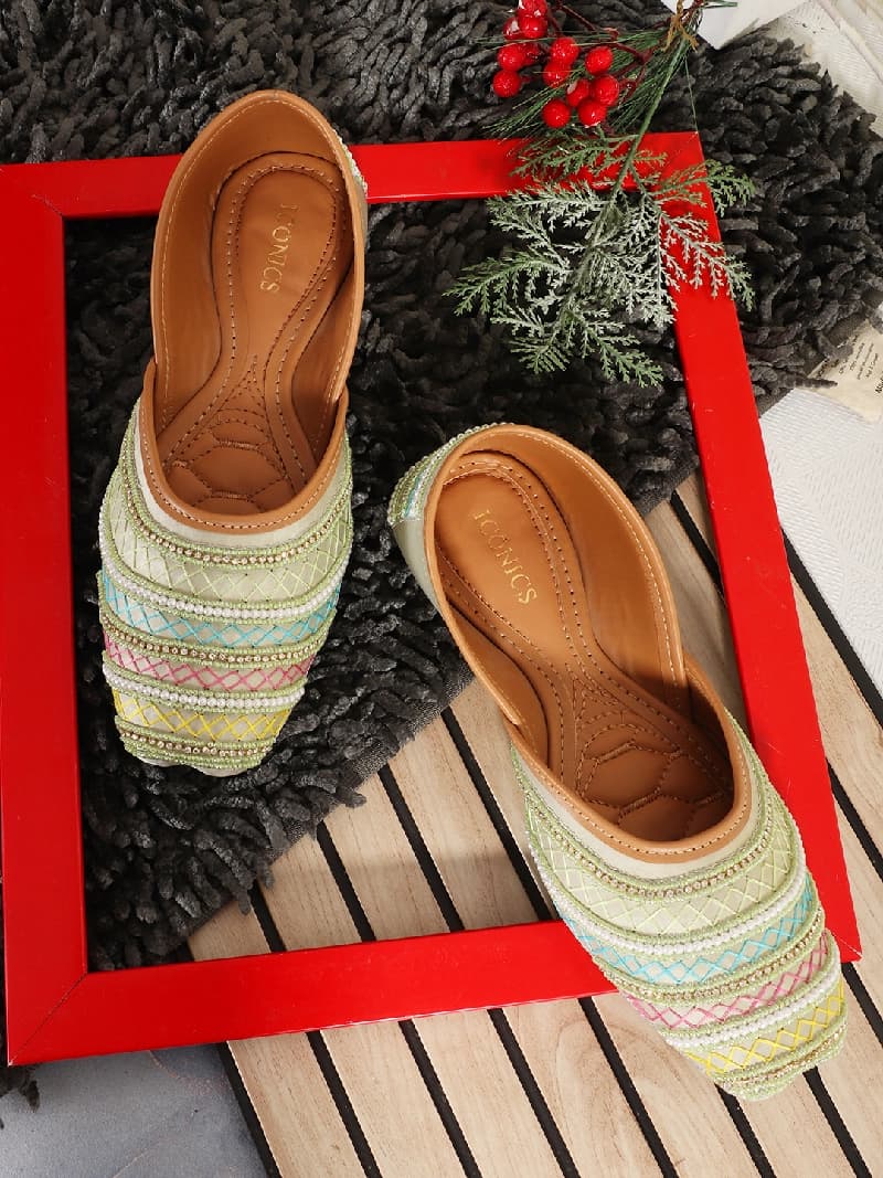 Women's Green Ethnic Slip-On Casual Mojaris Shoes