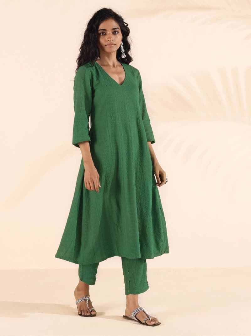 Women's Green Casual Regular Fit Kurta Set