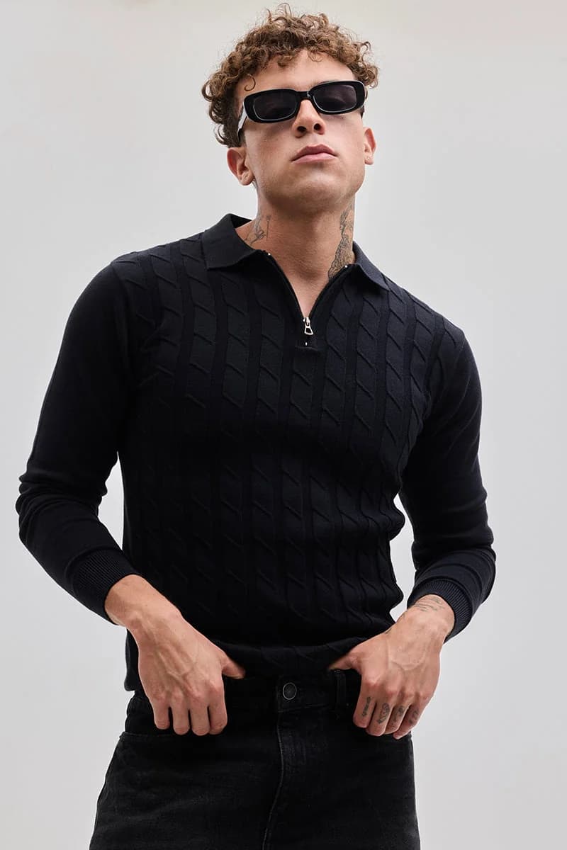 Men's Black Casual Textured Slim Fit Polo Tshirt