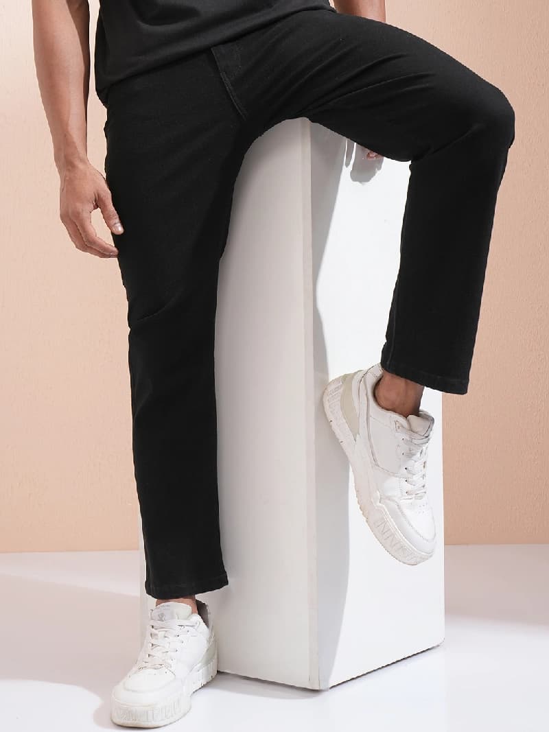 Men's Black Casual Straight Fit Jeans