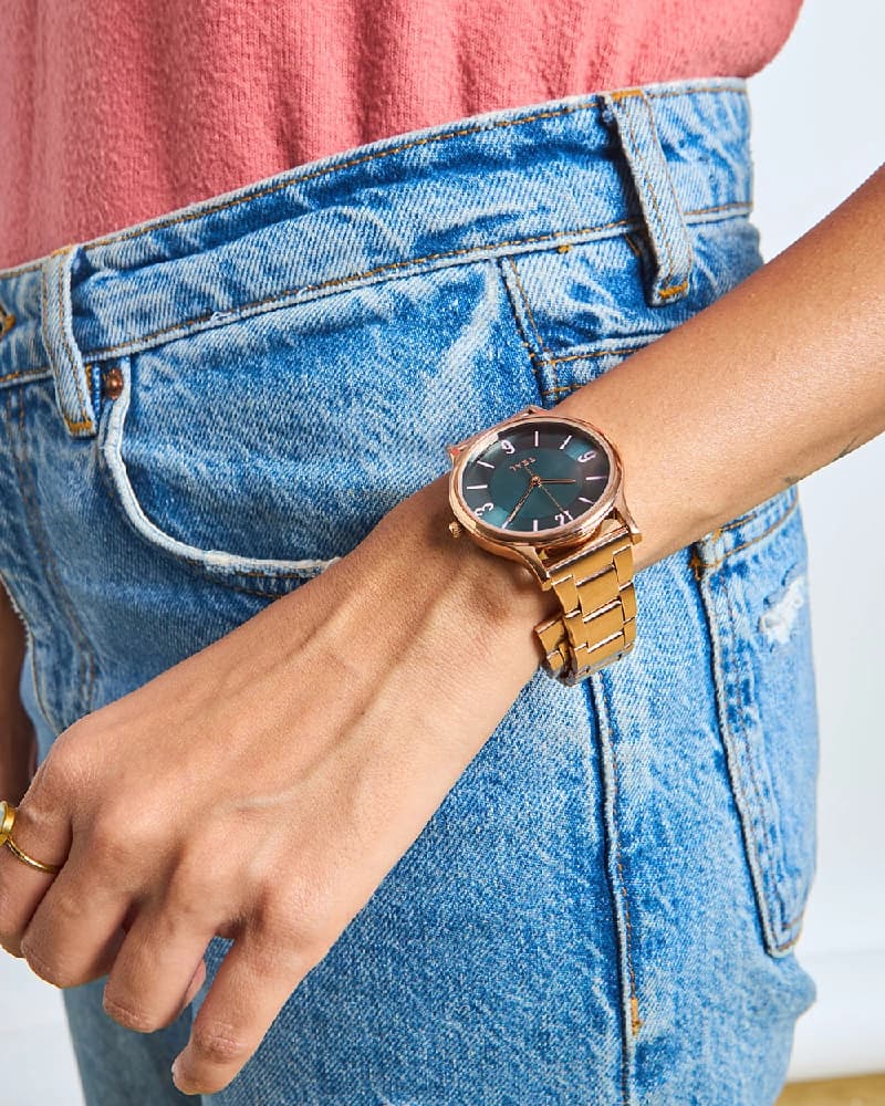 Women's Green Metal Quartz Analog Digital Forest Jade Watch