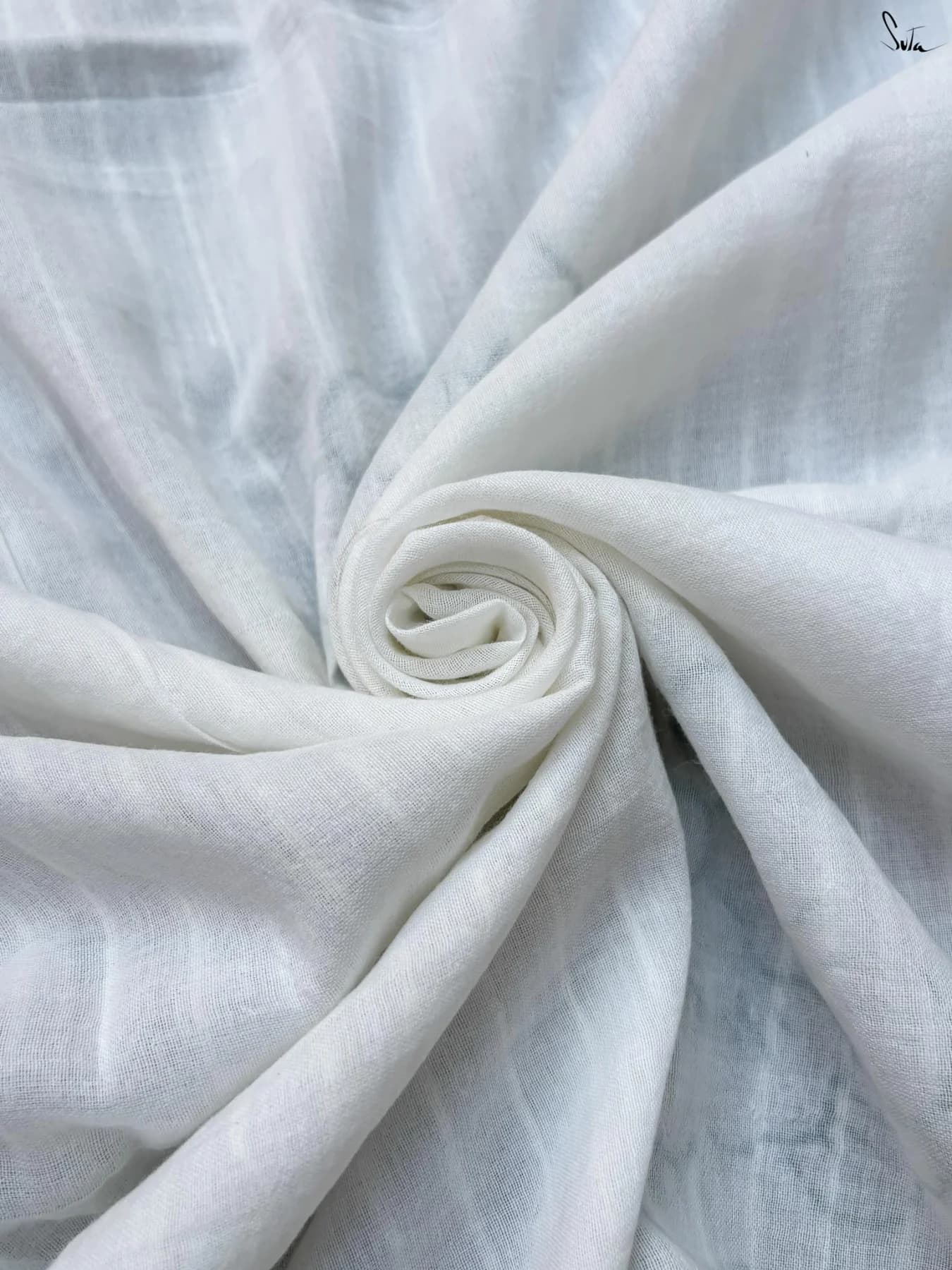 Women's White Festive Cotton Saree With Blouse Piece