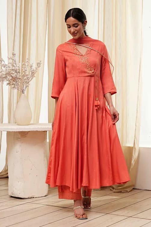 Women's Orange Festive Printed Three Quarter Sleeves Kurta Set