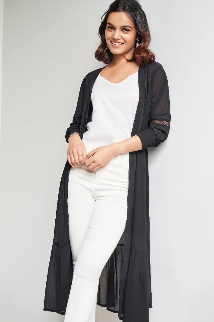 Women's Black Casual Solid Oversized Fit Shrug