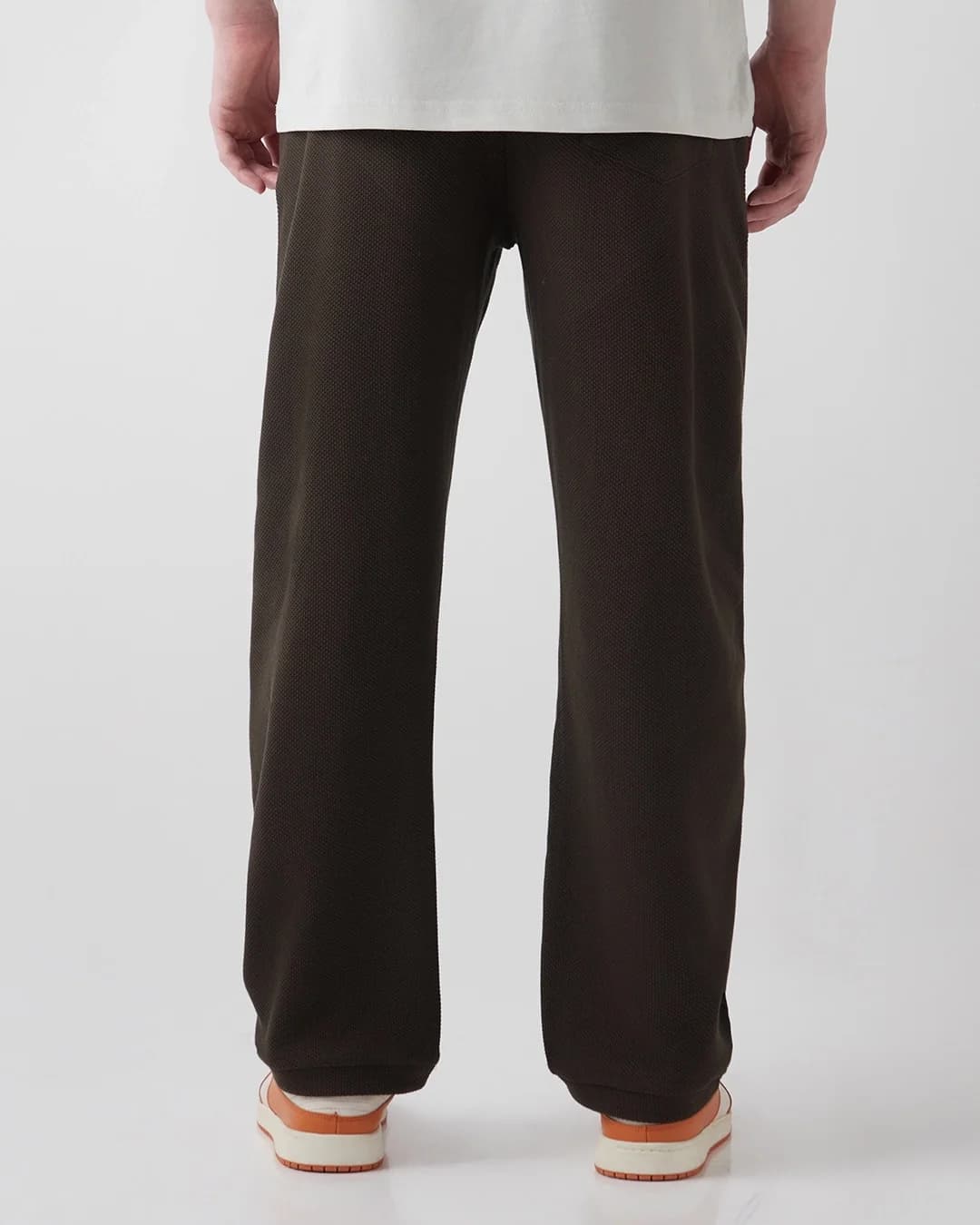 Men's Brown Casual Textured Oversized Fit Trouser