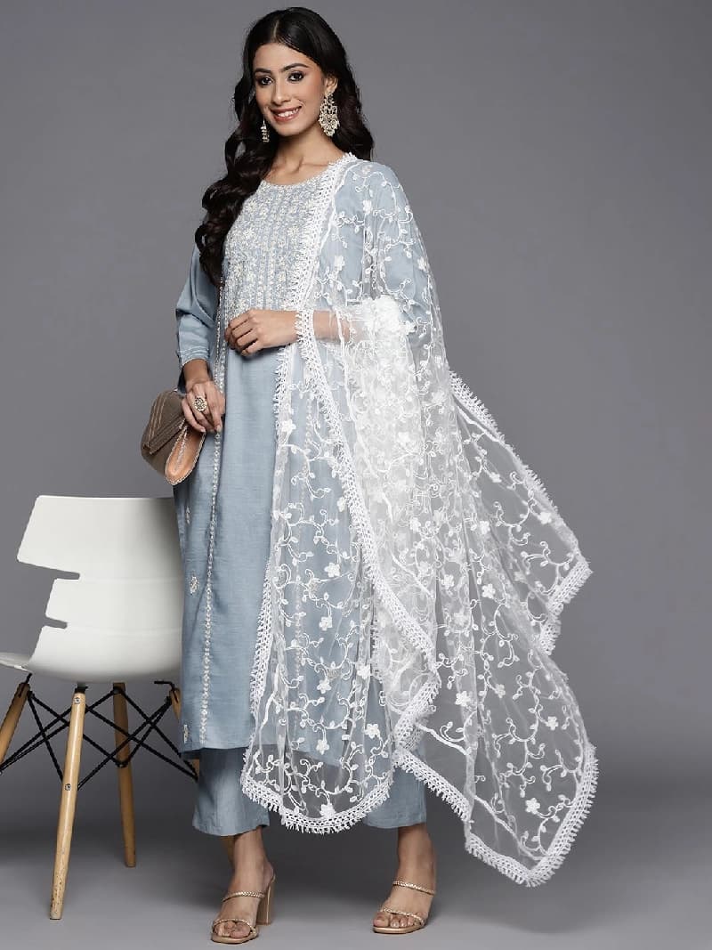 Women's White Festive Solid Dupatta