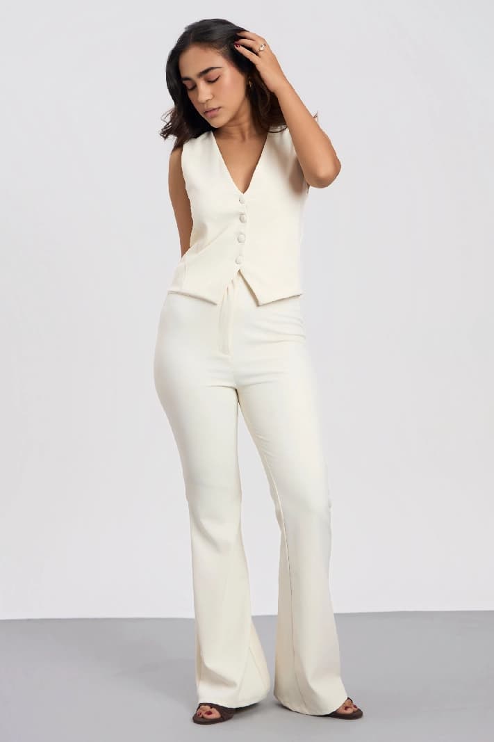 Women's White Casual Solid Regular Fit Trouser