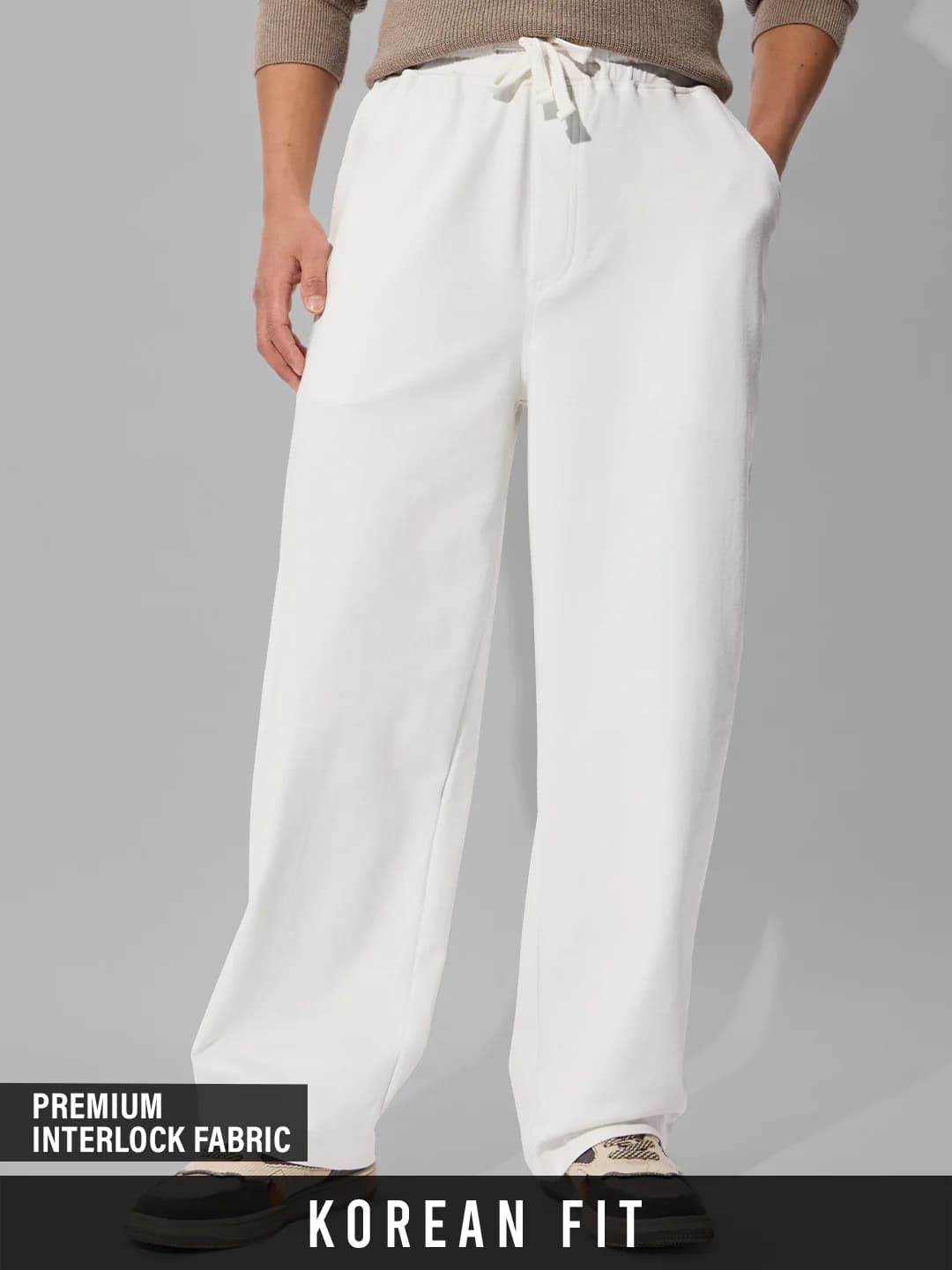Men's White Casual Solid Regular Fit Trackpant