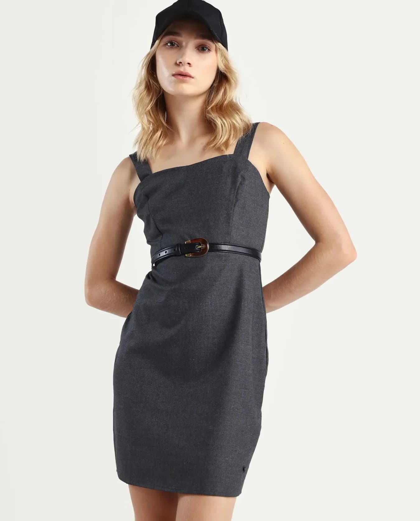 Women's Grey Formal Solid Regular Fit Dress