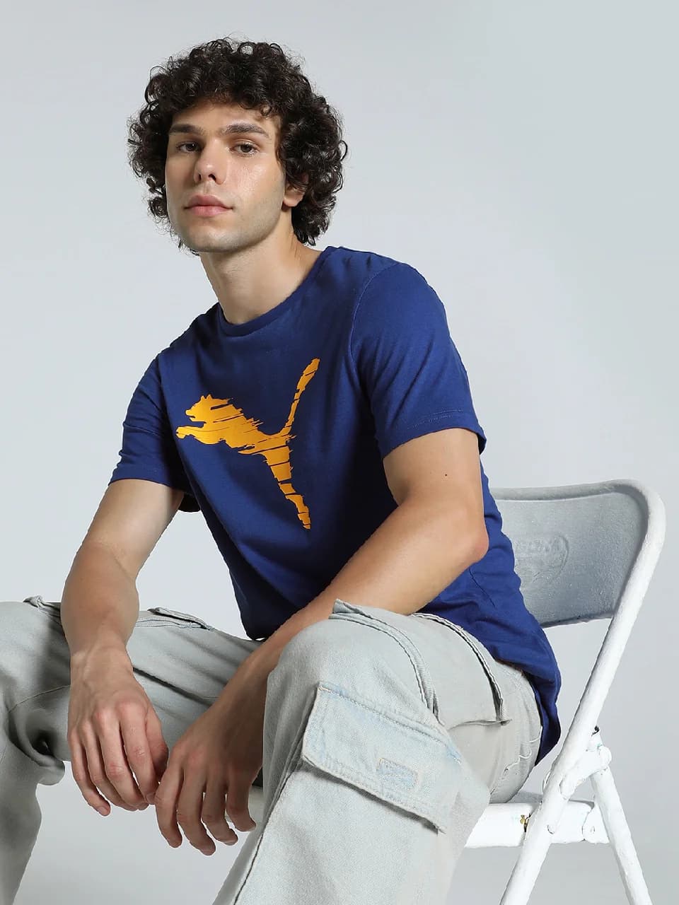 Men's Blue Casual Graphic Slim Fit Tshirt