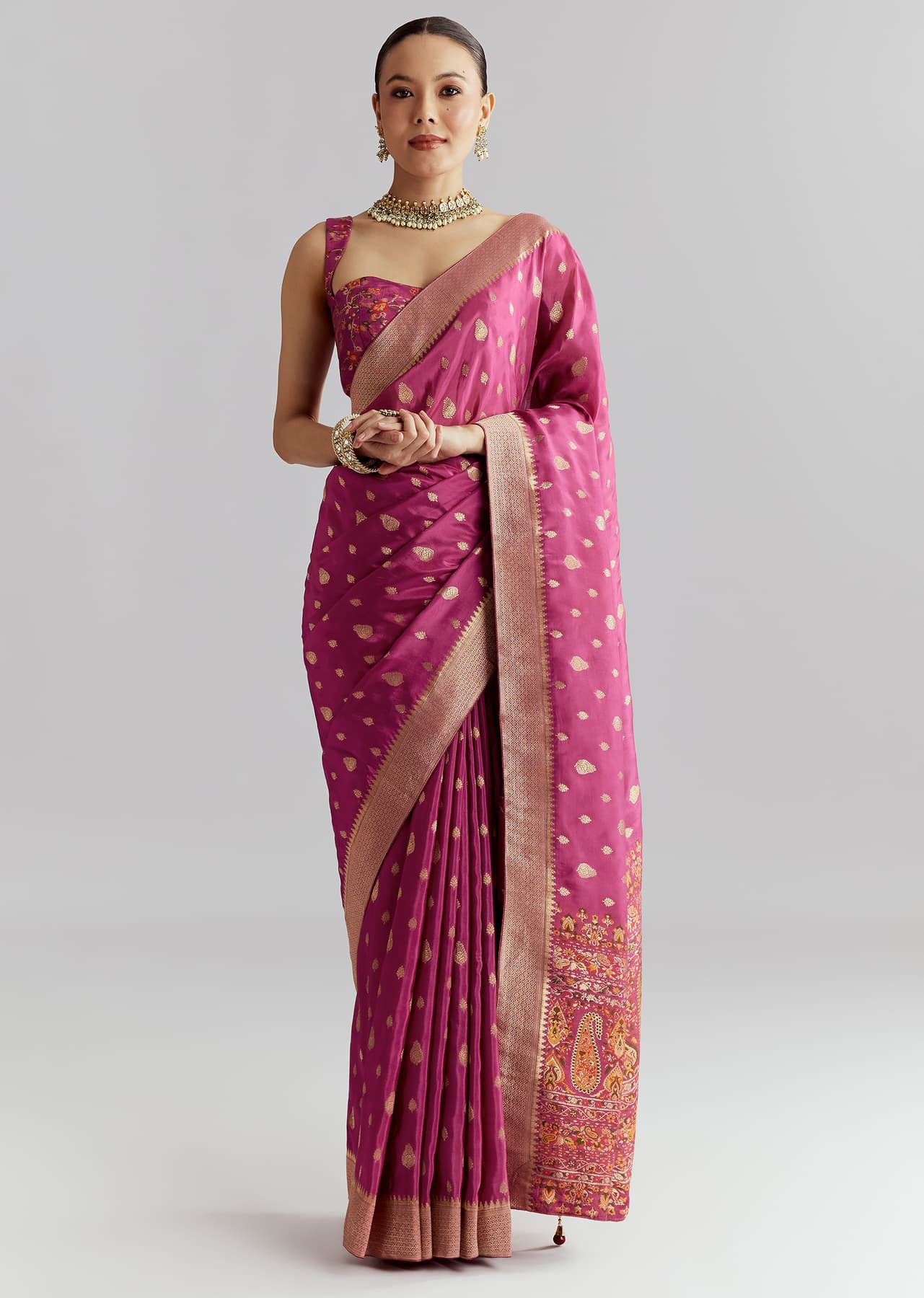 Women's Festive Wine Dola Silk Woven Saree With Golden Zari Embroidery