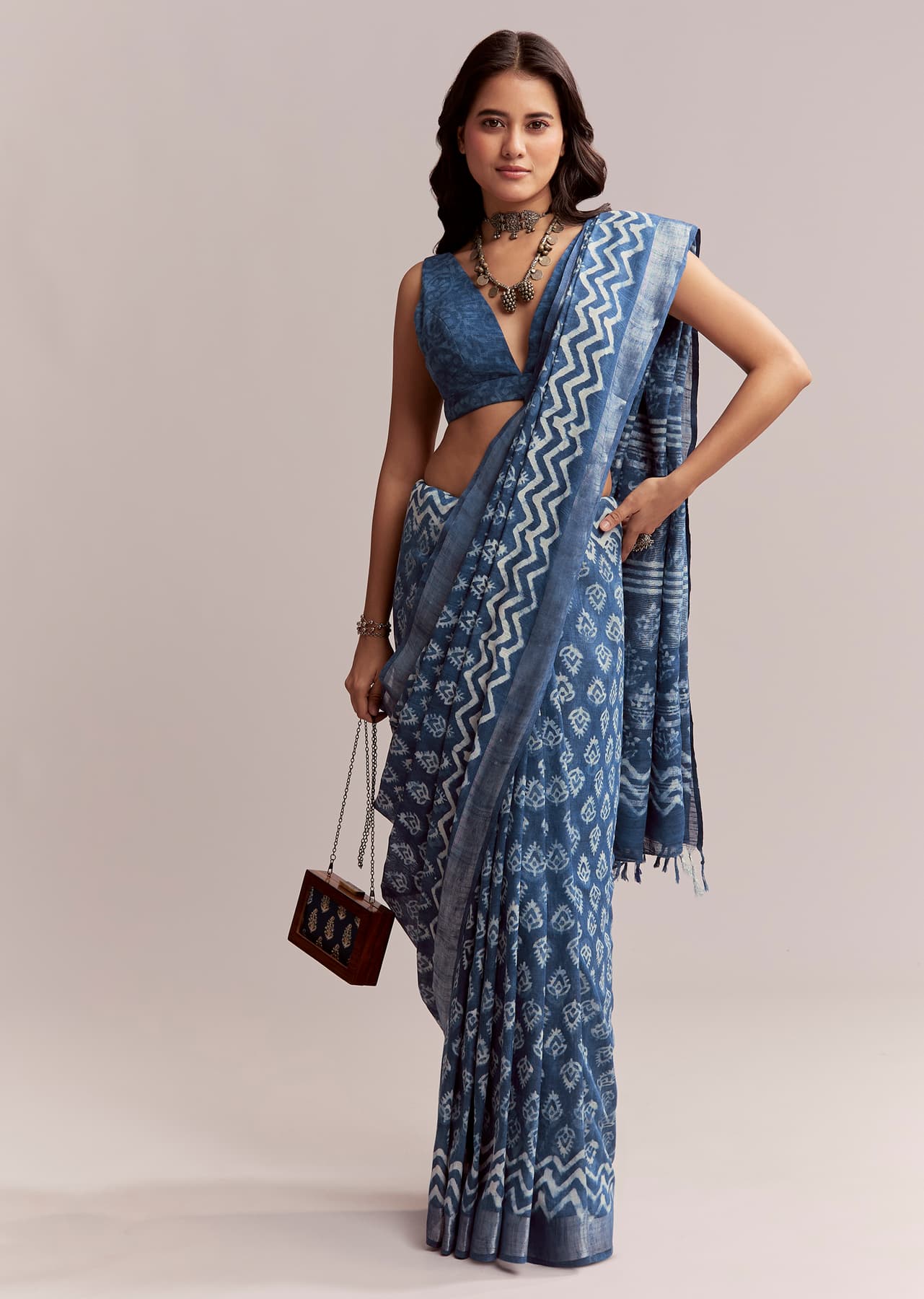 Women's Casual Blue Linen Printed Saree With Traditional Ajrakh Leaf Print